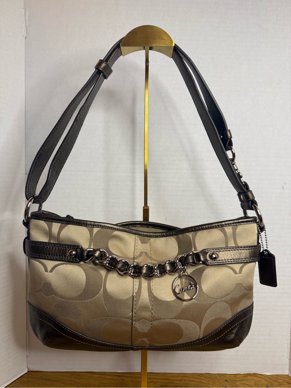 Coach F19724 Signature Jacquard Shoulder Bag Champagne Bronze Chain Charm EUC